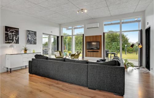 Fynshav House | Four-Bedroom Holiday Home Haderslev With A Room Hot Tub 08