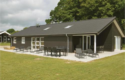 Fynshav House | Four-Bedroom Holiday Home In Haderslev