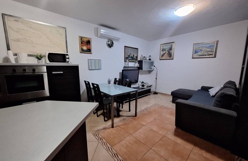 Skrip Villa | Four Bedroom Holiday Home