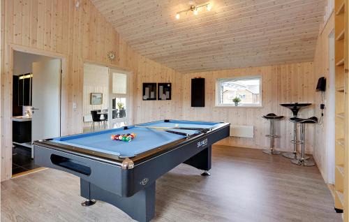 Skastrup House | Four-Bedroom Holiday Home With A Fireplace In Bogense