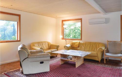 Udsholt House | Four-Bedroom Holiday Home In Grasted