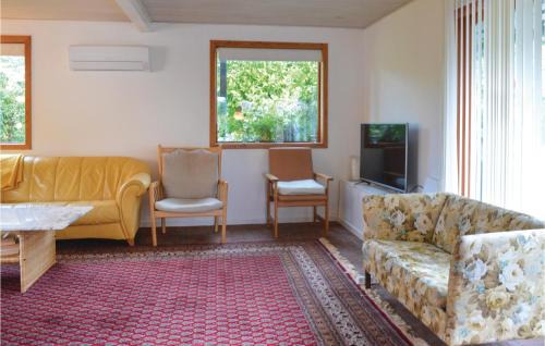 Udsholt House | Four-Bedroom Holiday Home In Grasted