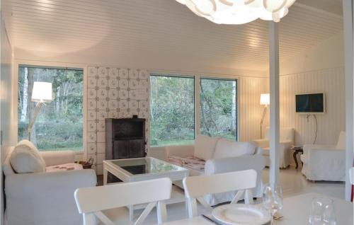 Hornbaek House | Four-Bedroom Holiday Home In Hornbak