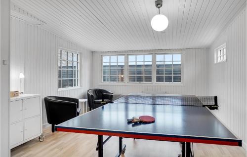 Hasmark Strand House | Four-Bedroom Holiday Home In Otterup