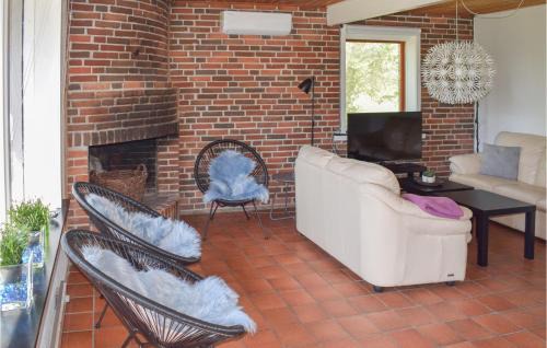 Tranekaer House | Four-Bedroom Holiday Home In Tranekar