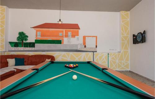 Grubine House | Four-Bedroom Holiday Home In Grubine