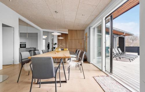 Knebel House | Four-Bedroom Holiday Home In Knebel