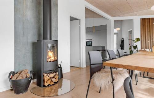 Knebel House | Four-Bedroom Holiday Home In Knebel