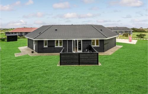 Skjern House | Four-Bedroom Holiday Home In Skjern