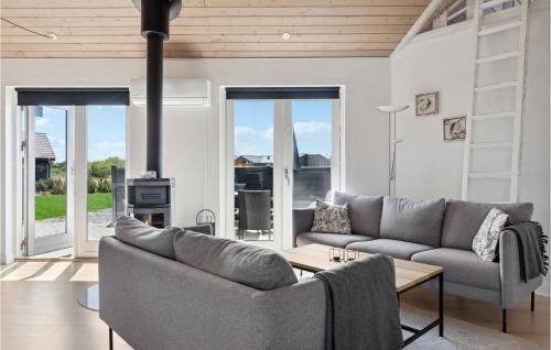 Skjern House | Four-Bedroom Holiday Home In Skjern