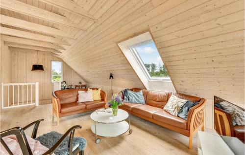 Skjern House | Four-Bedroom Holiday Home In Skjern