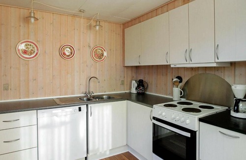Vestero Havn House | Four-Bedroom Holiday home in Læsø