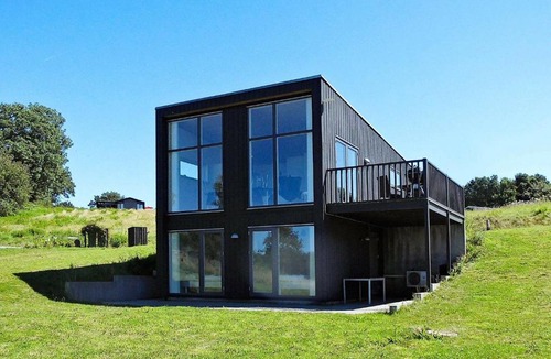 Aabenraa House | Four-Bedroom Holiday home in Aabenraa 4