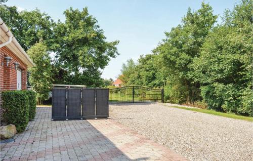 Sonderho House | Four-Bedroom Holiday Home In Ribe