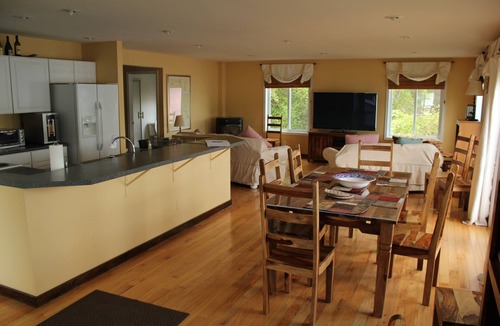 Town of Reading House | Four Bedroom Home Right on Seneca Lake