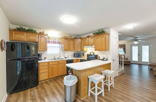 Grand Rivers Condo | Four Bedroom Hurst Haven Condo