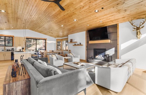 Kingswood Estates House | Four bedroom in United States of America, Tahoe Vista