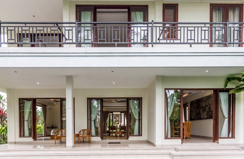 Melayang Villa | Four Bedroom Villa among rice fields in Ubud hearth of Bali