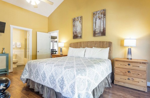 Grand Rivers Condo | Four Bedroom Yacht Condo