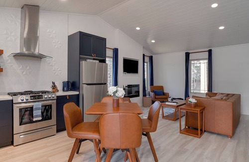 Angel Fire Cabin | Four Cabins- king beds, fire pit, A/C, Free Sledding and Smores