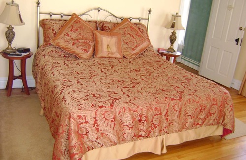 Girard Bed & Breakfast | Four Creeks Bed & Breakfast