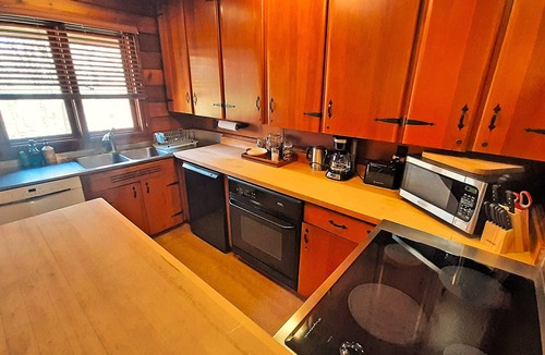 Dubuque Bed & Breakfast | Four Mounds Inn