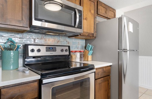 Rockport Condo | Four Point Lighthouse | Pet Friendly, Lagoon Views