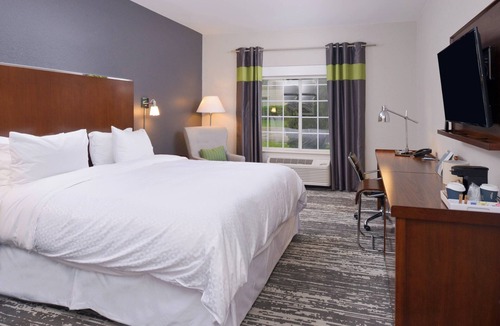 Mount Prospect Hotel | Four Points by Sheraton Mt Prospect O'Hare