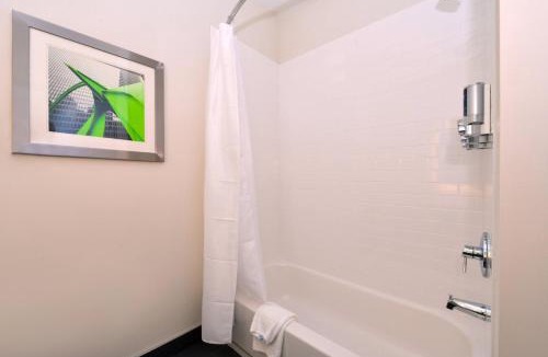 Mount Prospect Hotel | Four Points By Sheraton Mount Prospect O’Hare