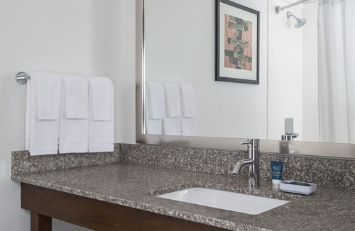 Buffalo Grove Hotel | Four Points by Sheraton Buffalo Grove