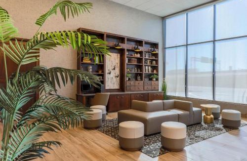 Amarillo Hotel | Four Points by Sheraton Amarillo Central