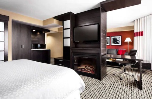 Mississauga Hotel | Four Points by Sheraton Mississauga Meadowvale