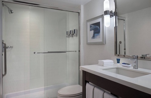 Hull Hotel | Four Points By Sheraton Gatineau-Ottawa