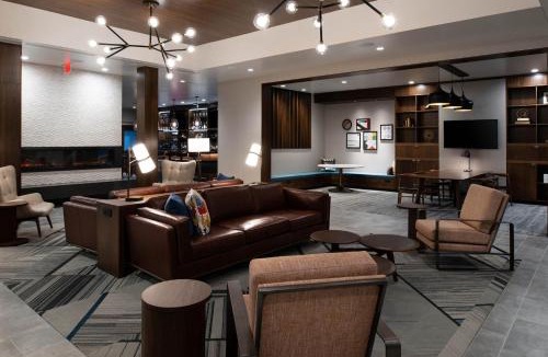 Olathe Hotel | Four Points by Sheraton Kansas City Olathe