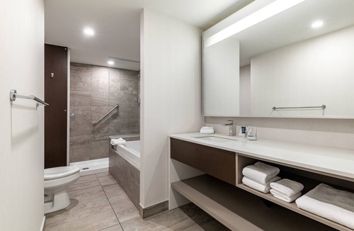 Paine-Sec Hotel | Four Points by Sheraton Levis Convention Centre