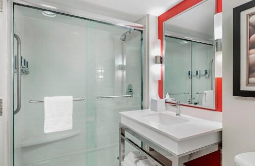 London Hotel | Four Points by Sheraton London