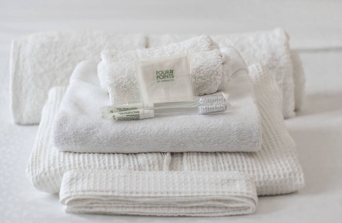 Manado City Centre Hotel | Four Points by Sheraton Manado