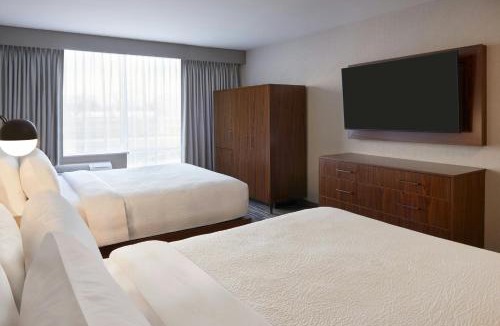 Point Edward Hotel | Four Points by Sheraton Point Edward Sarnia