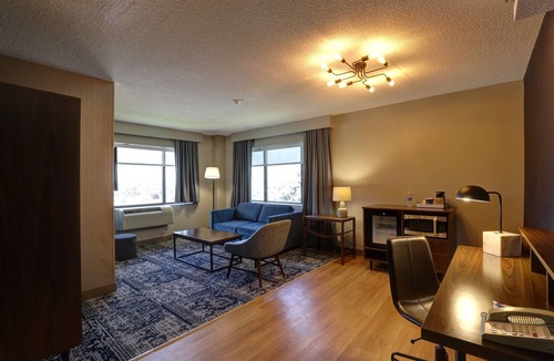 Thorold Hotel | Four Points by Sheraton St. Catharines Niagara Suites
