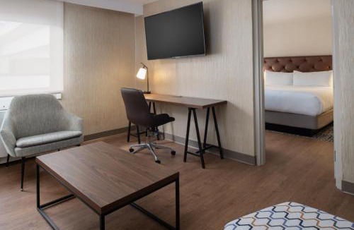 Puget Hotel | Four Points by Sheraton Bellingham Hotel & Conference Center