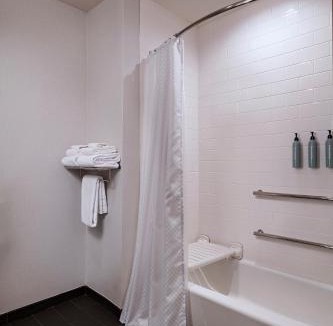 Fossil Creek Hotel | Four Points by Sheraton Fort Worth North