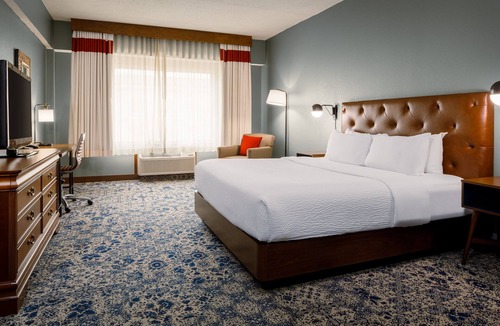 Fairgrounds Hotel | Four Points by Sheraton Louisville Airport