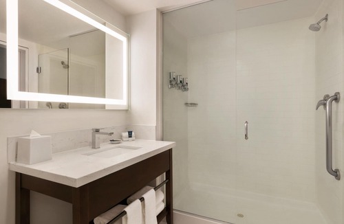 North Natomas Hotel | Four Points by Sheraton Sacramento International Airport