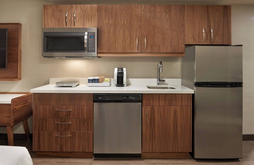 Vaughan Hotel | Four Points by Sheraton Vaughan