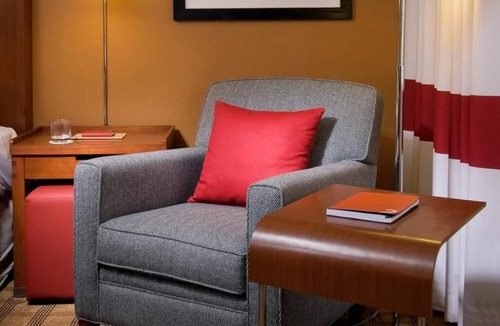 Fort Gary Hotel | Four Points by Sheraton Winnipeg South