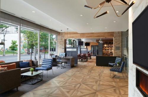 Windsor Hotel | Four Points by Sheraton Windsor Downtown