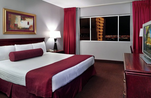 Downtown Las Vegas Hotel | Four Queens Hotel and Casino