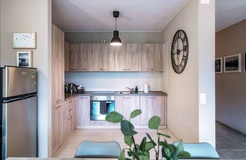 Paradiso Apartment | Four-room apartment next to LUdeS (Pazzallo 10)
