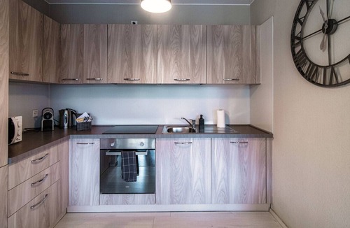 Paradiso Apartment | Four-room apartment next to LUdeS (Pazzallo 10)