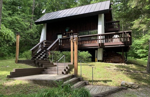 Pittsfield House | Four Season KILLINGTON Getaway!